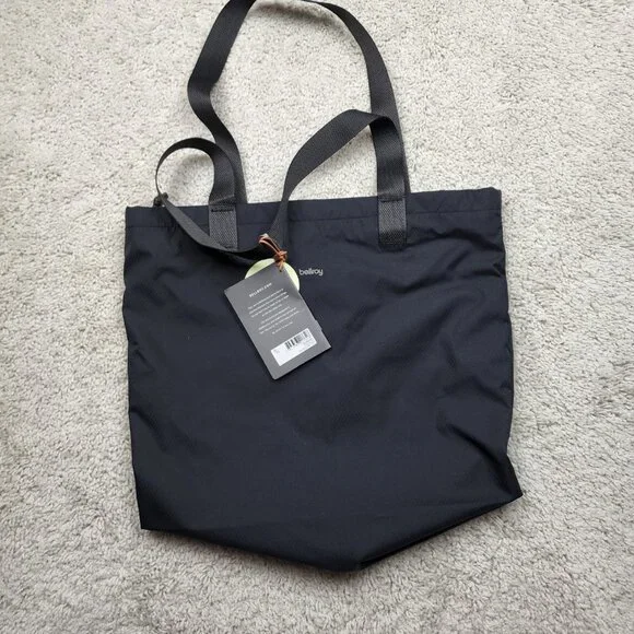 Bellroy Lite Tote Black New Tags Bag Urban Street College School Campus USA NWT